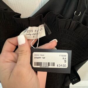 Cute concert black top small